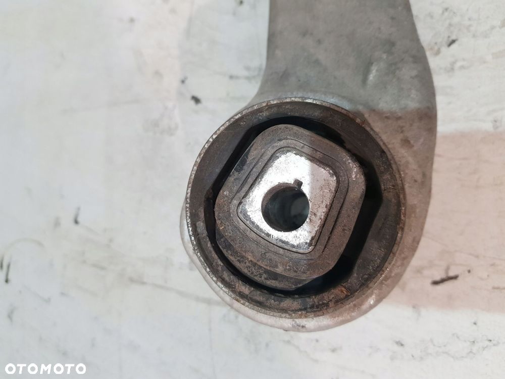 wahacz lewy przód en6082t6 bmw f10 f11 3.0d eur - 3
