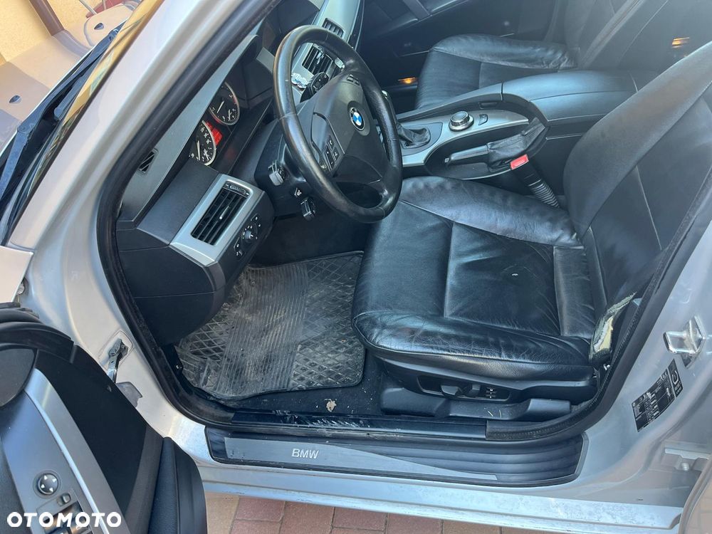 BMW Seria 5 520d - 15