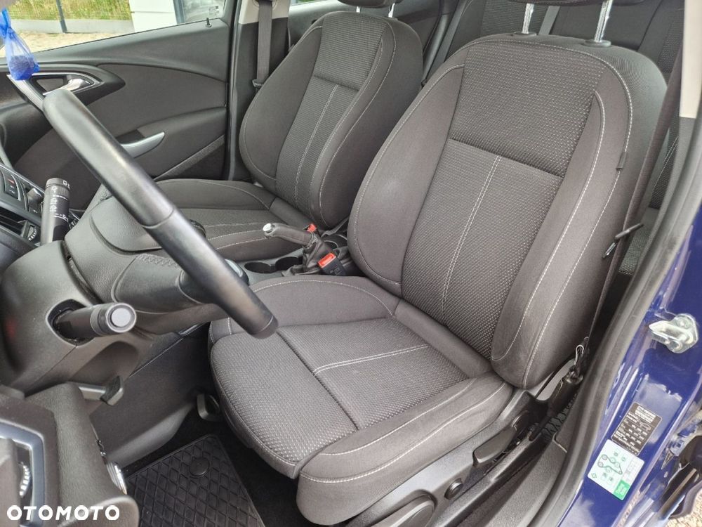 Opel Astra 1.7 CDTI DPF Color Edition - 10