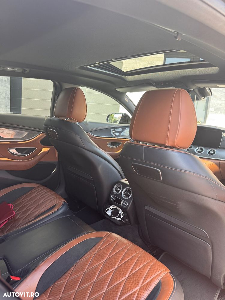 Mercedes-Benz AMG GT 43 4MATIC+ - 14