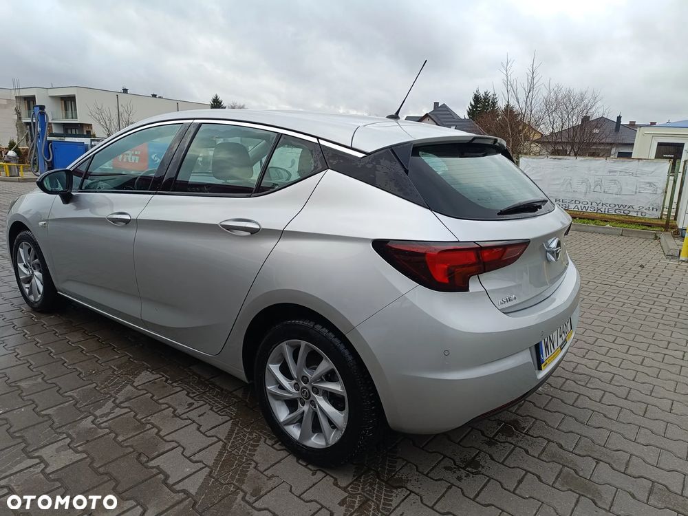 Opel Astra 1.2 T Business Elegance S&S - 36