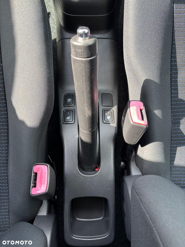 Suzuki Swift 1.3 DDiS Comfort - 24