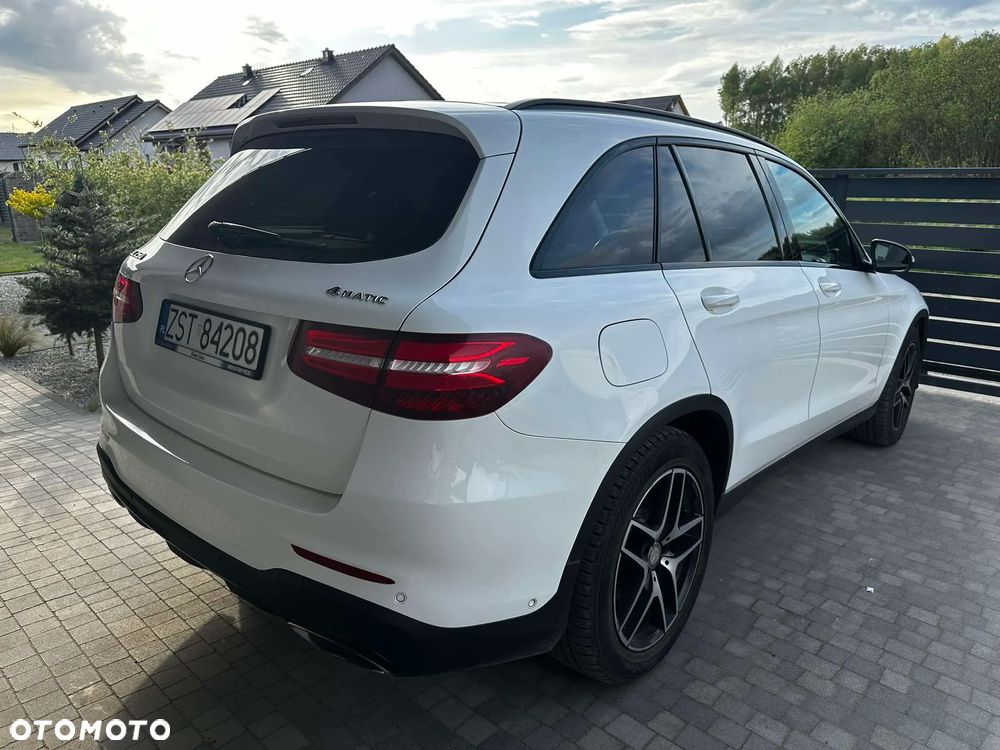 Mercedes-Benz GLC - 4