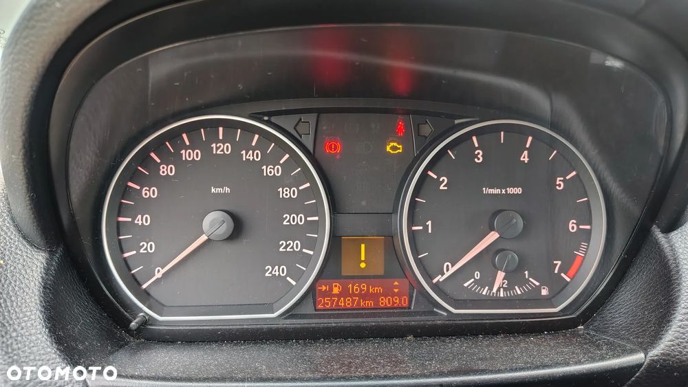BMW Seria 1 - 16