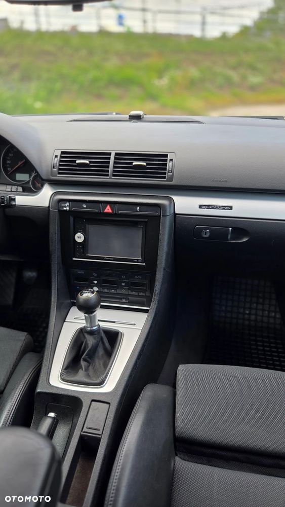 Audi A4 Avant 1.9 TDI quattro - 18