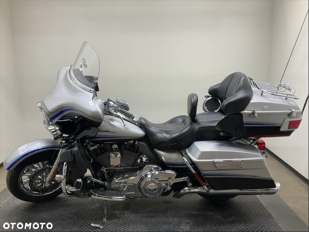 Harley-Davidson Touring Electra Glide - 3