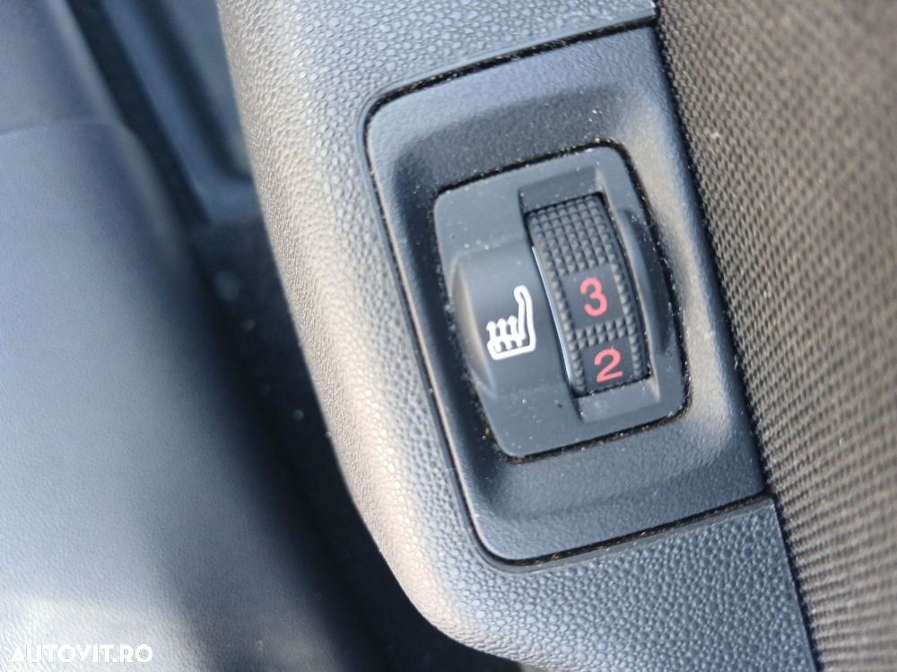 Citroën C3 1.2 PureTech S&S EAT6 Shine - 24