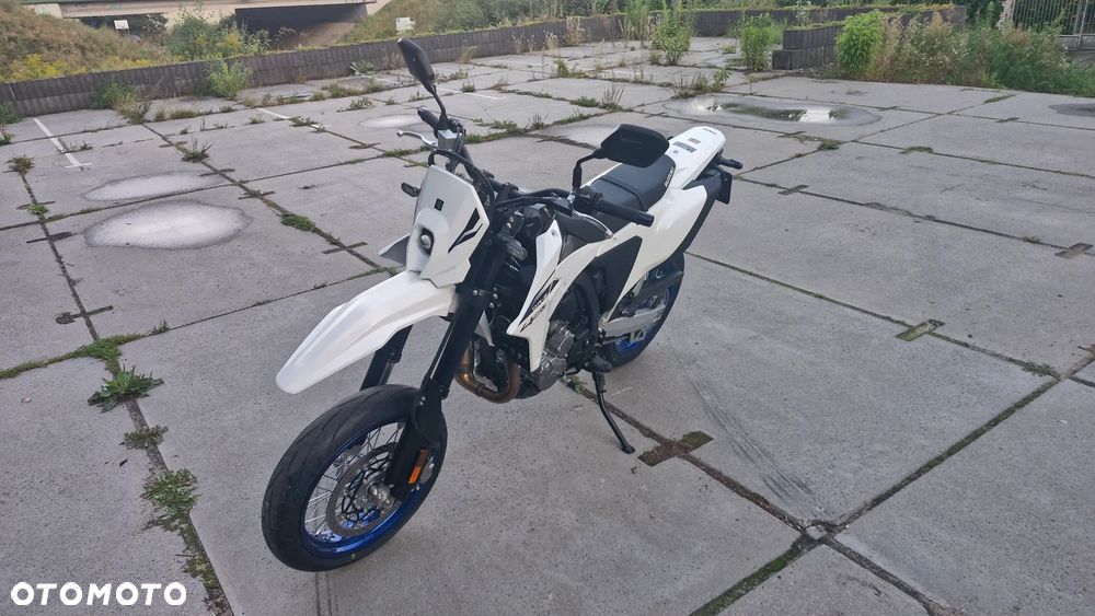 Suzuki DR-Z - 19