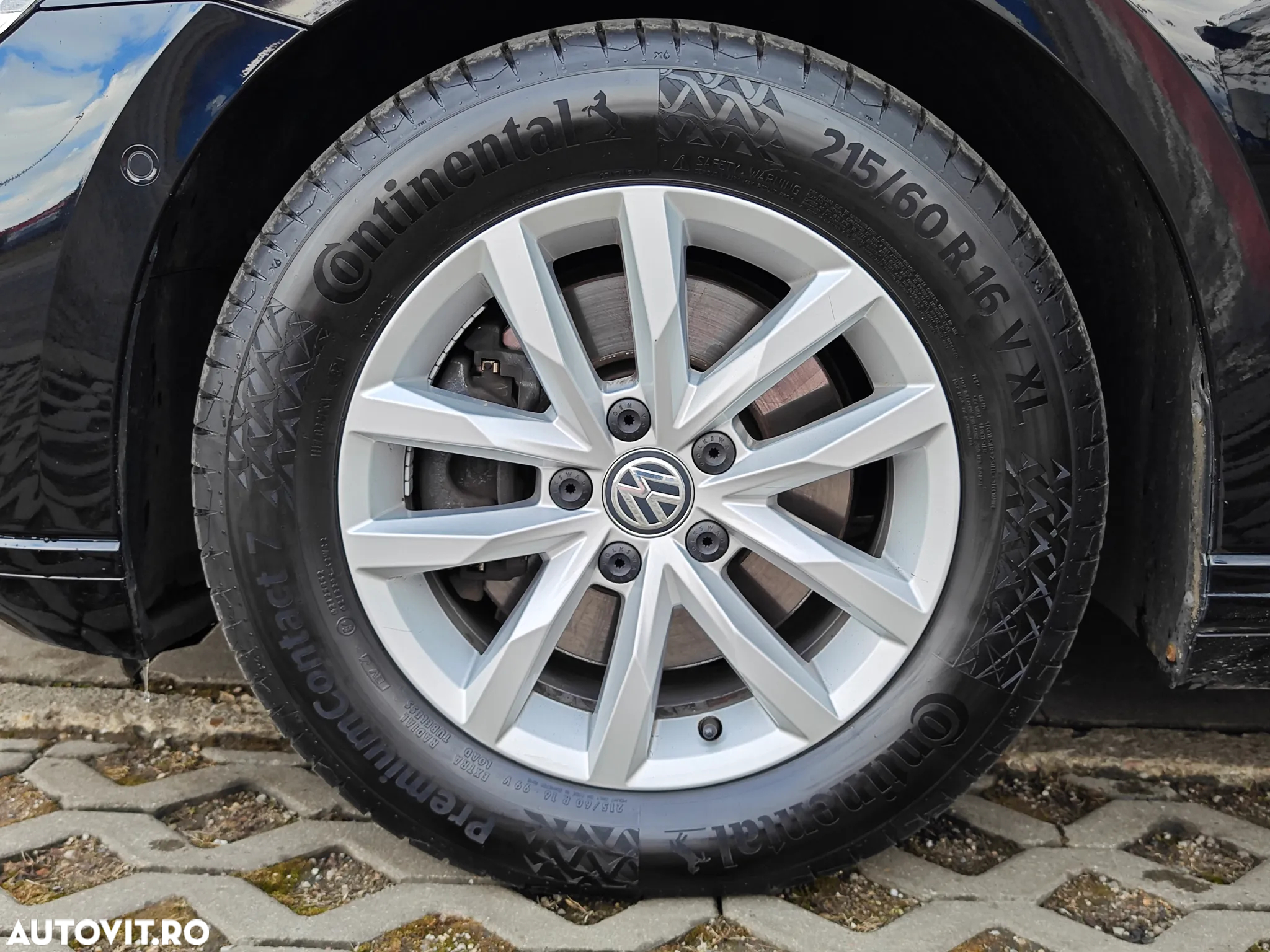 Volkswagen Passat Variant 2.0 TDI DSG Business - 24