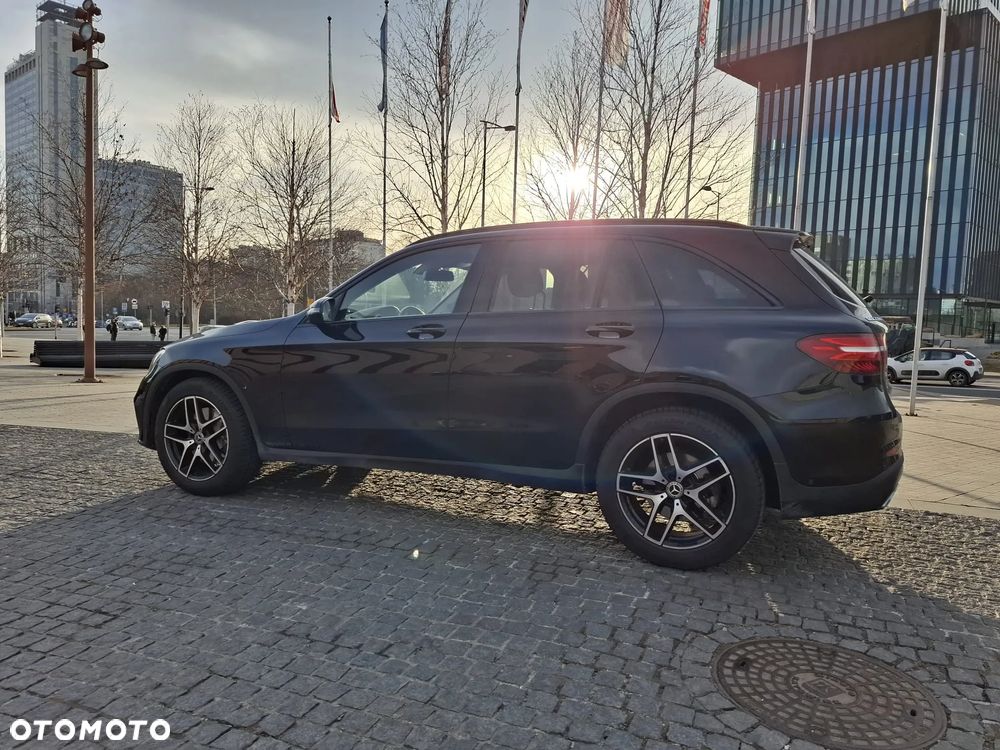 Mercedes-Benz GLC - 17
