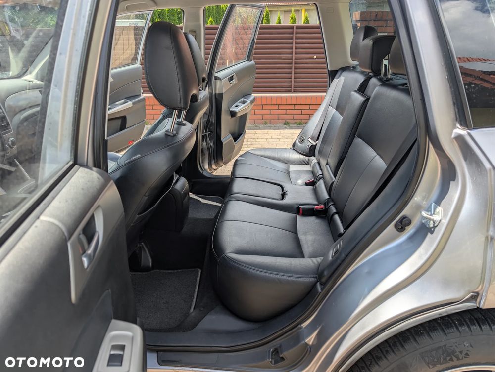 Subaru Forester 2.0 XC 000 - 23