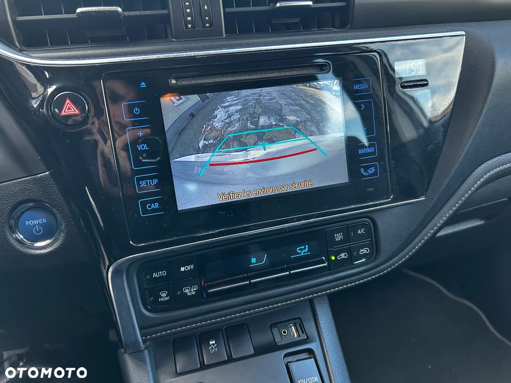 Toyota Auris - 21