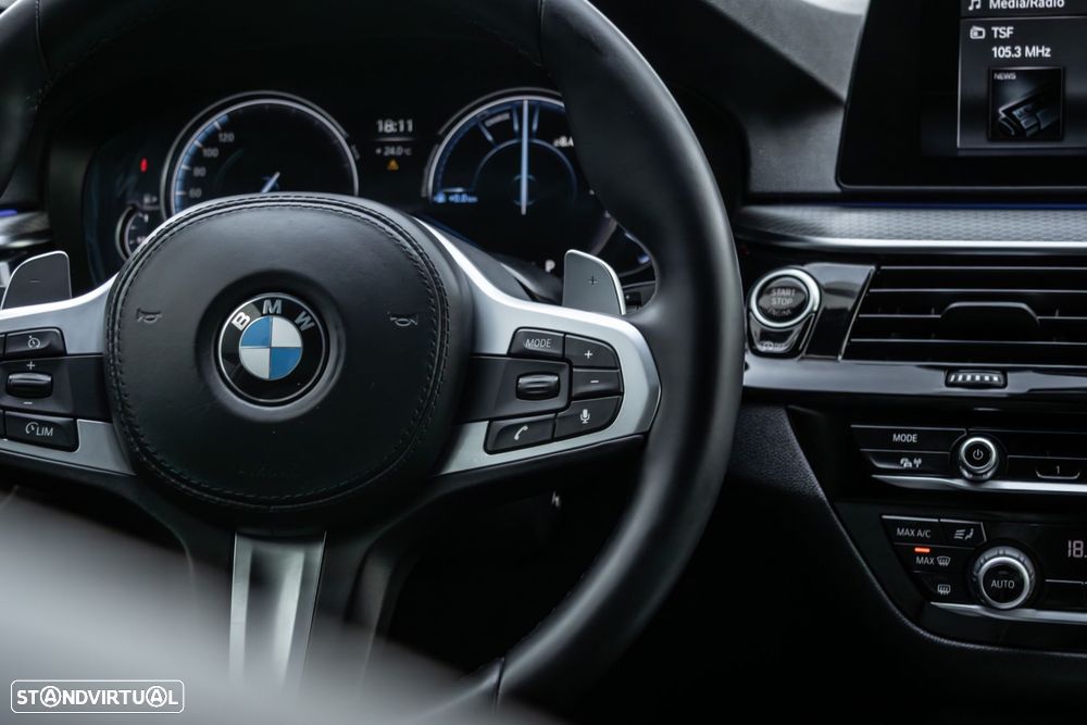 BMW 520 d Pack M Auto - 19