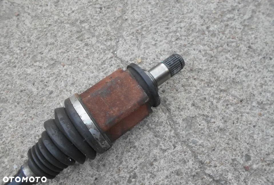 Półoś lewa przód BMW X5 E70 X6 E71 3,0 D 7553945 P755394504 - 3