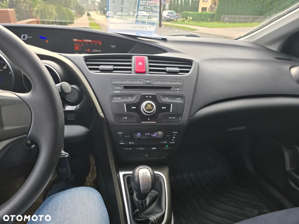 Honda Civic 1.4 i-VTEC Comfort - 6