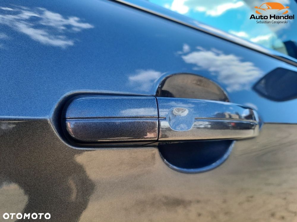 Ford Kuga 1.5 EcoBoost 2x4 Titanium - 35