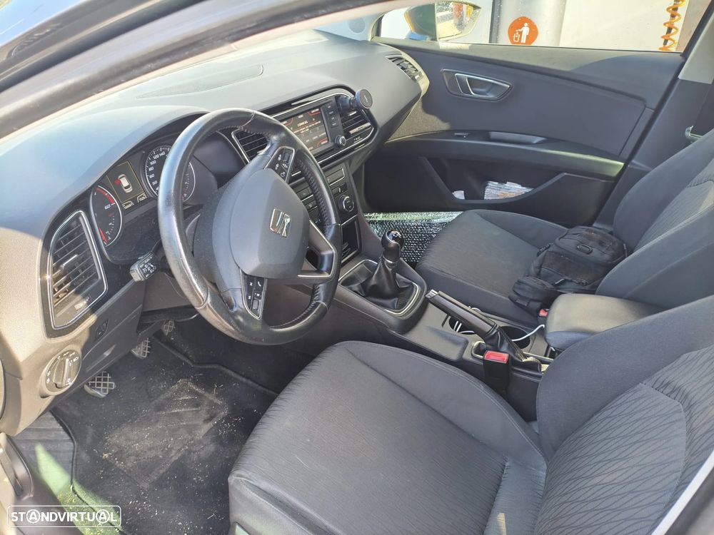 SEAT Leon ST 1.6 TDI Style Ecomotive - 4
