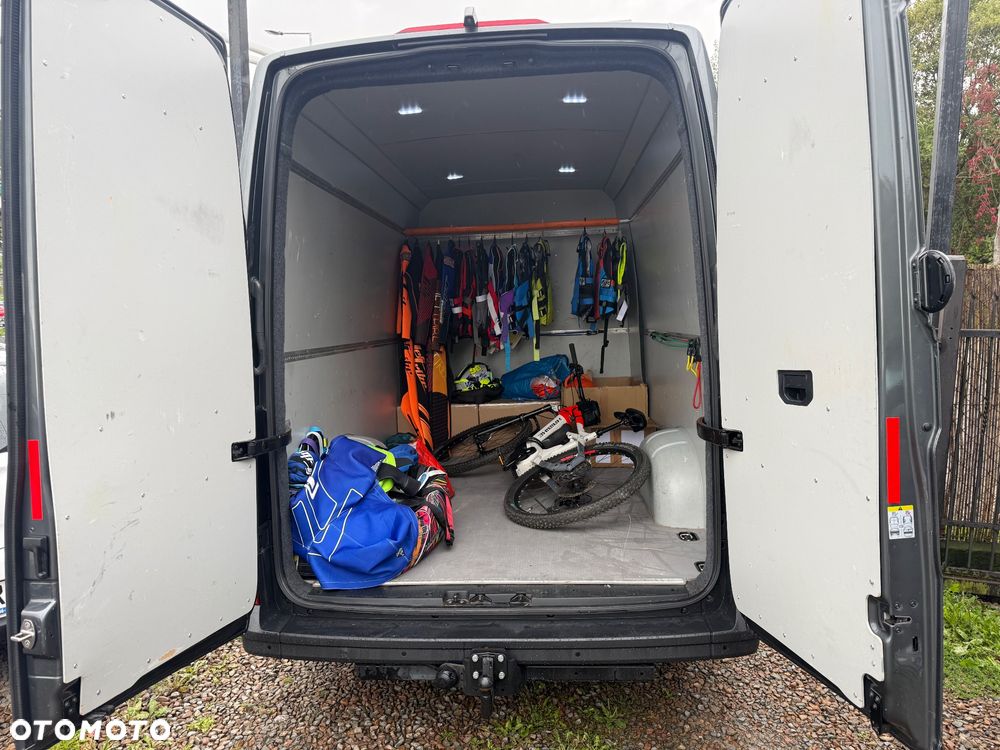 Volkswagen Crafter - 40
