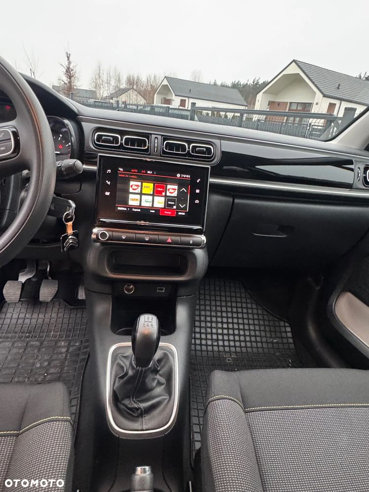 Citroën C3 1.2 PureTech Shine - 37