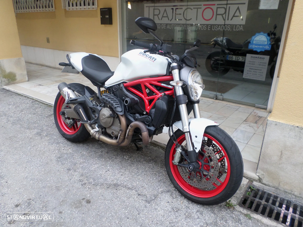 Ducati Monster  821