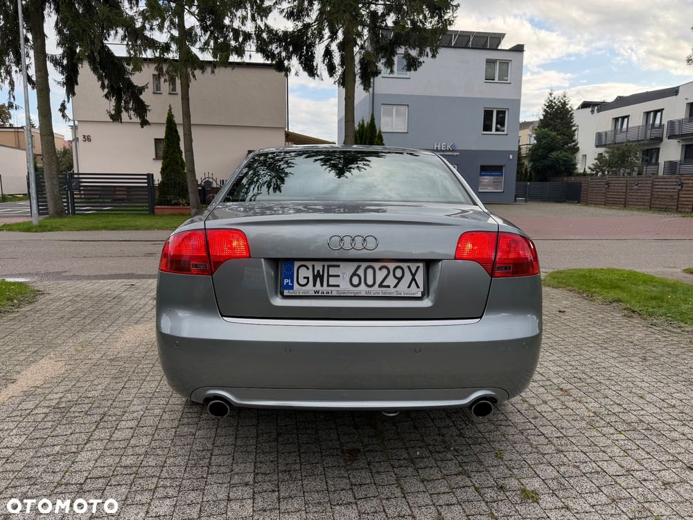 Audi A4 Limousine 1.8 T - 38