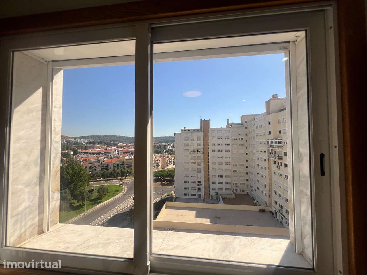 Apartamento, 2 quartos, Oeiras, Carnaxide e Queijas - Grande imagem: 4/19