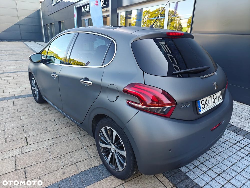 Peugeot 208 1.2 PureTech Allure S&S EAT6 - 8