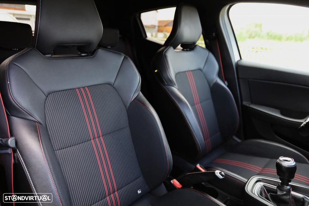 Renault Clio 1.5 Blue dCi RS Line - 12