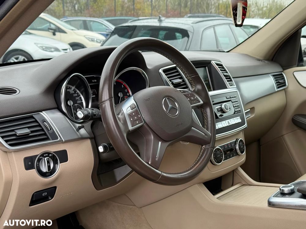 Mercedes-Benz ML 350 BlueTEC 4MATIC 7G-TRONIC - 16