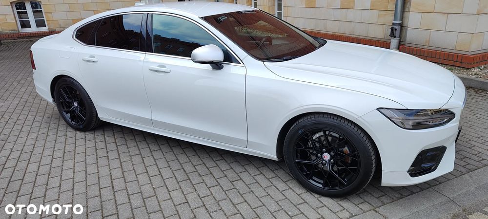 Volvo S90 D4 R-Design - 2