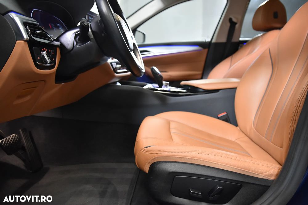 BMW Seria 5 520d AT - 27