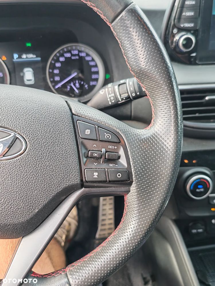 Hyundai Tucson blue 1.6 CRDi 2WD DCT Premium - 39