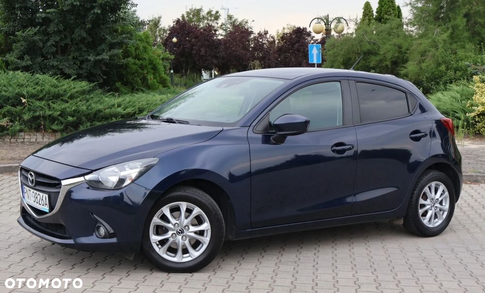 Mazda 2 - 4