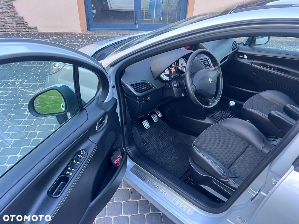 Peugeot 207 1.6 THP Platinum - 6