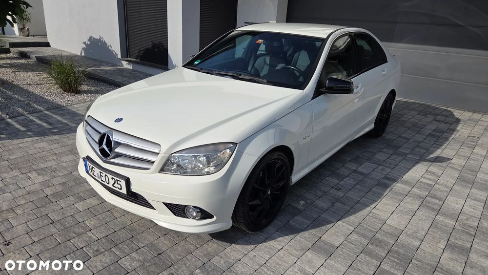 Mercedes-Benz Klasa C - 2