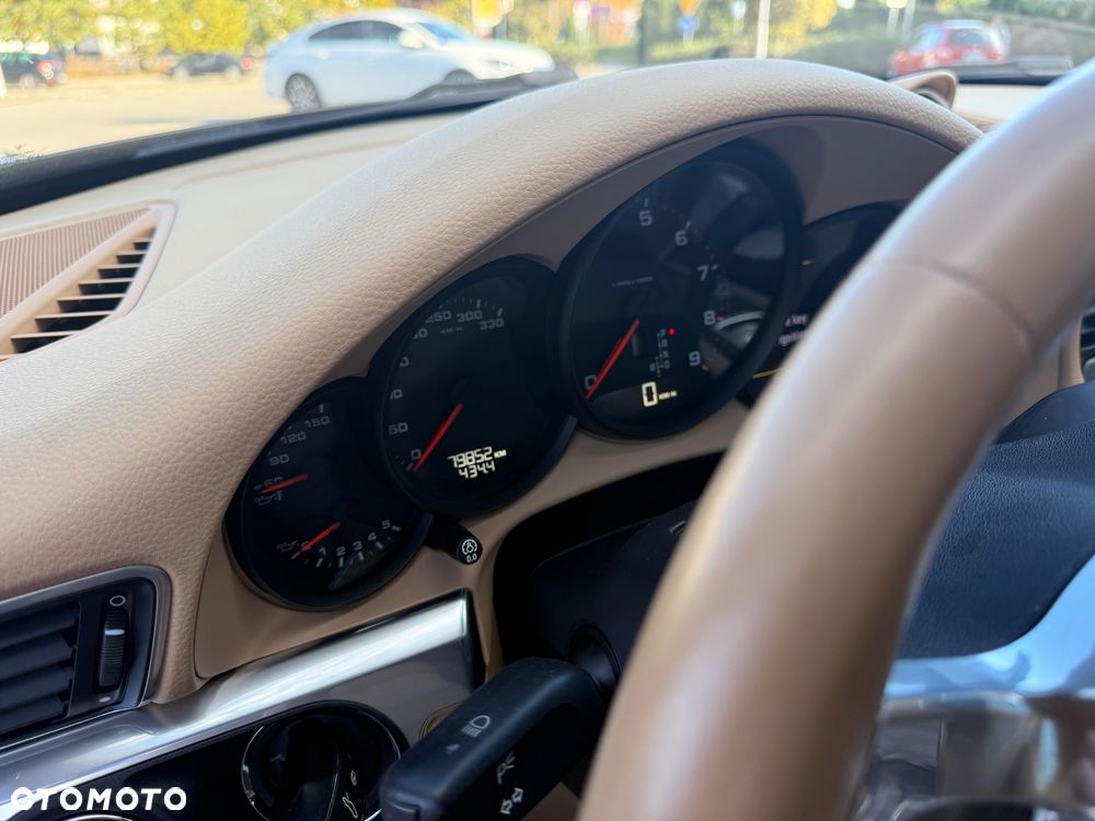Porsche 911 - 8