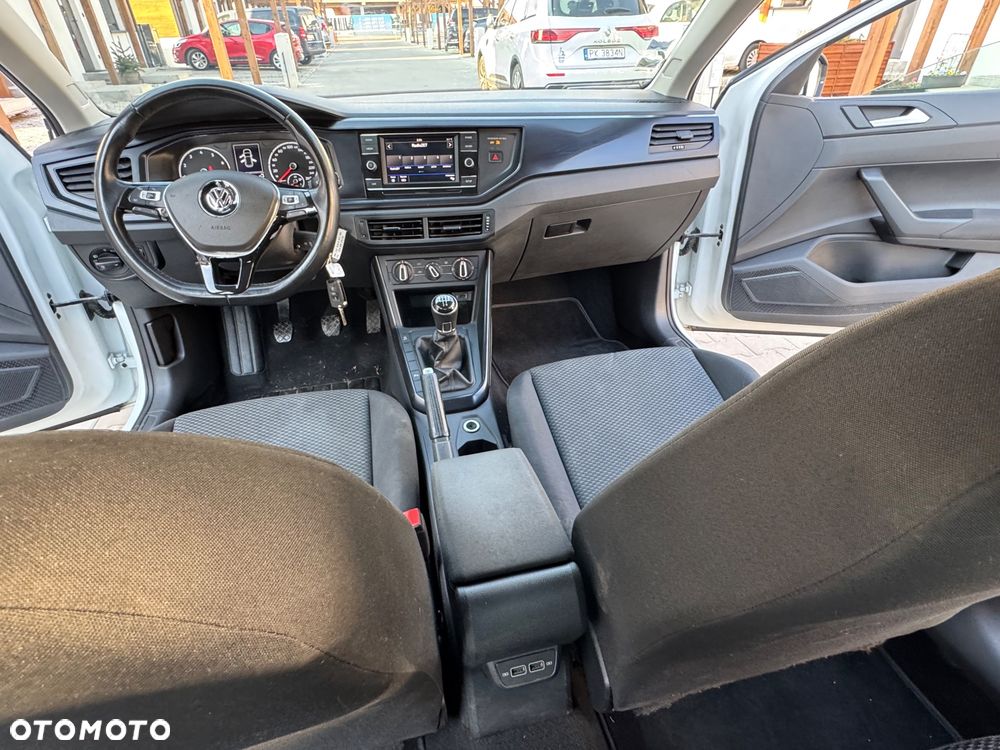 Volkswagen Polo - 9