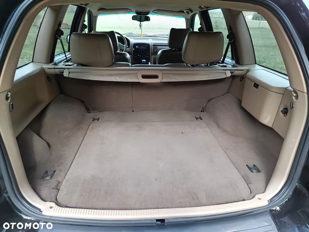 Jeep Grand Cherokee - 10