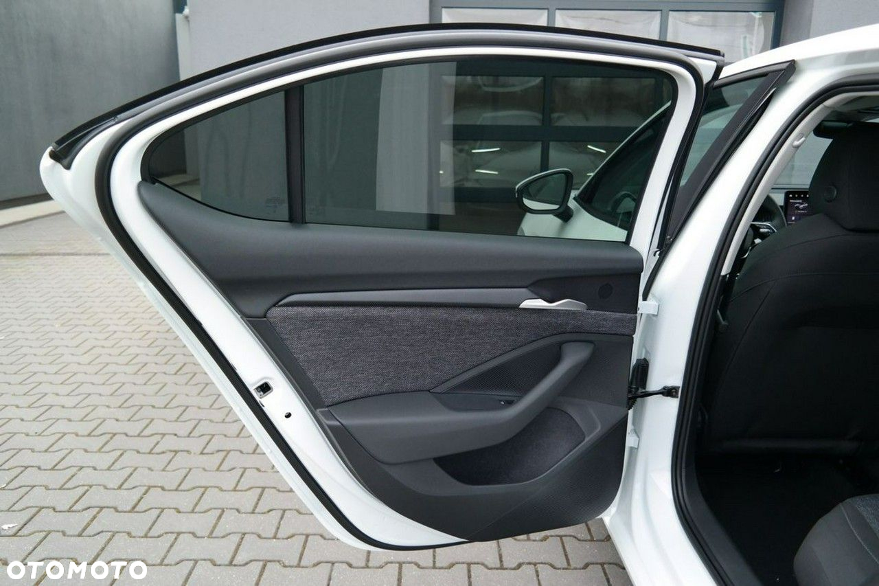 Skoda Superb - 24