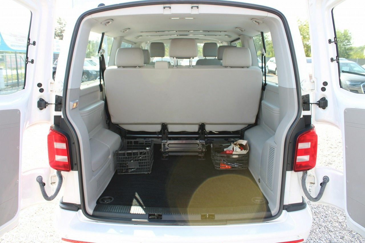 Volkswagen Caravelle 2.0 TDI L2 Comfortline 4Motion - 14
