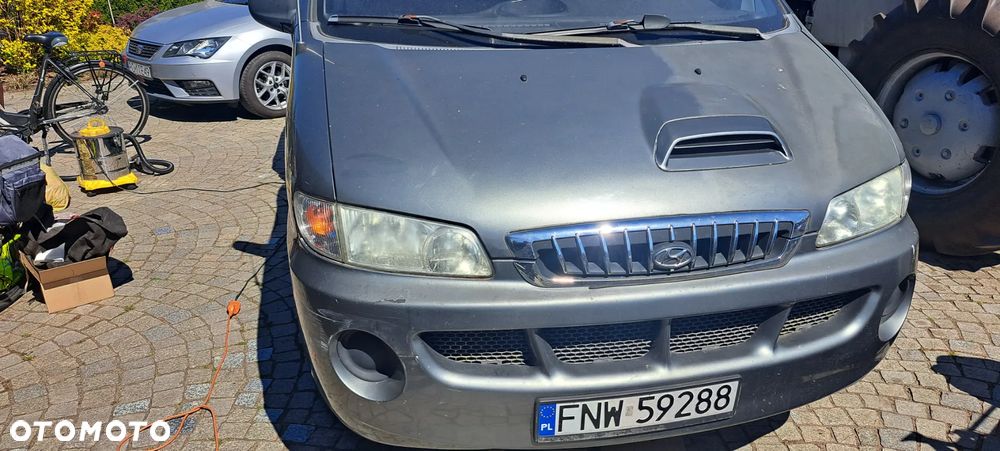 Hyundai H 200 H1 - 8