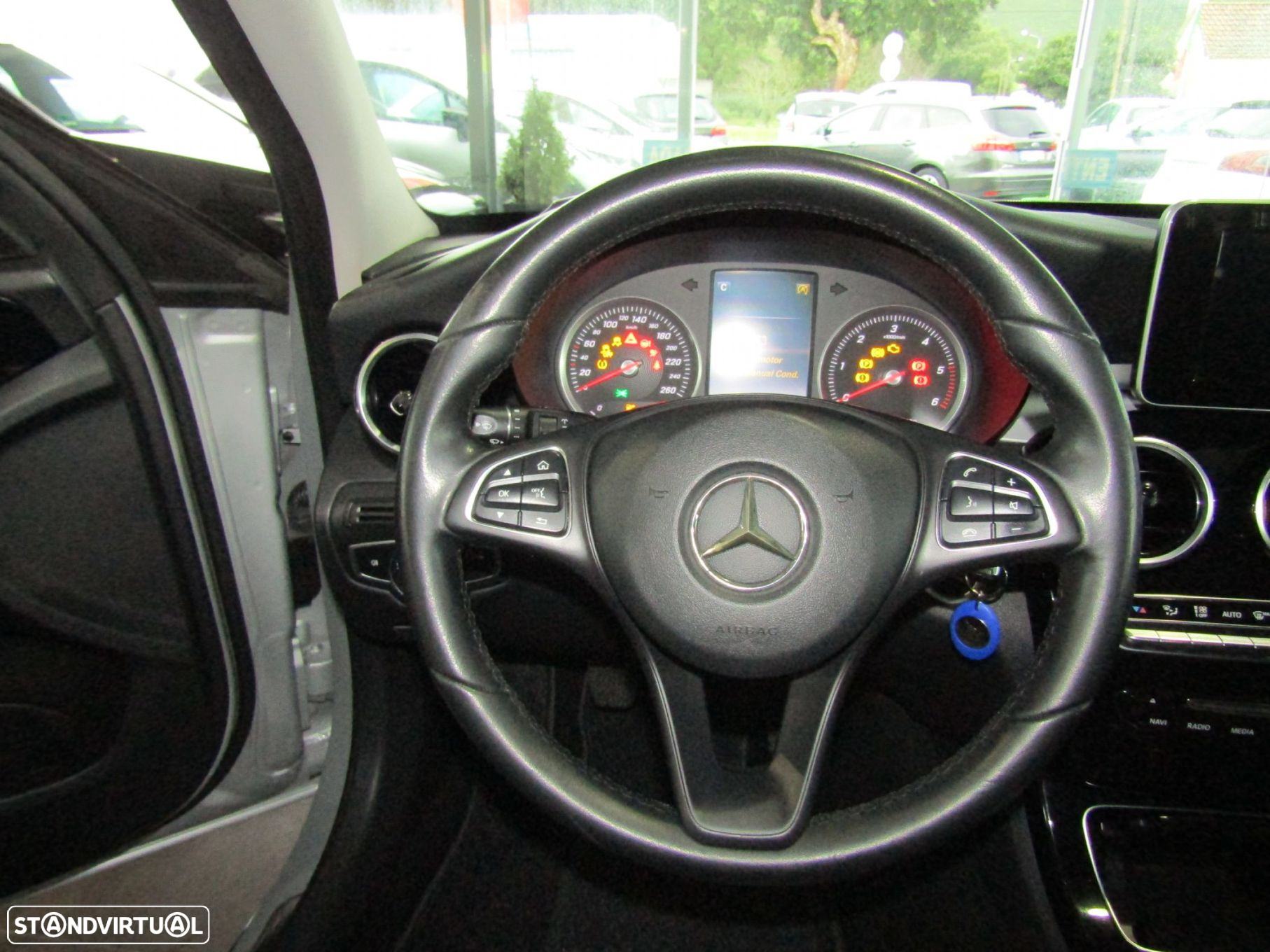 Mercedes-Benz C 200 d Avantgarde - 11