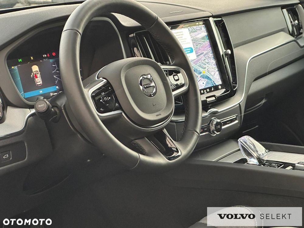 Volvo XC 60 - 24
