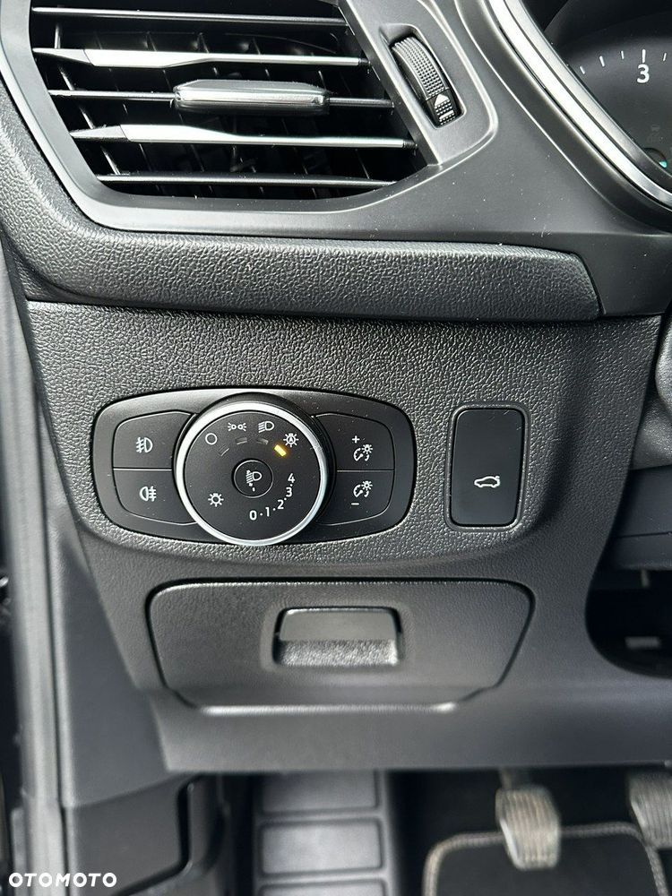 Ford Focus - 16