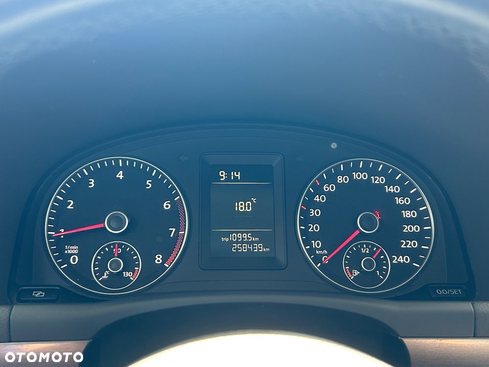 Volkswagen Touran 1.4 TSI Comfortline - 16