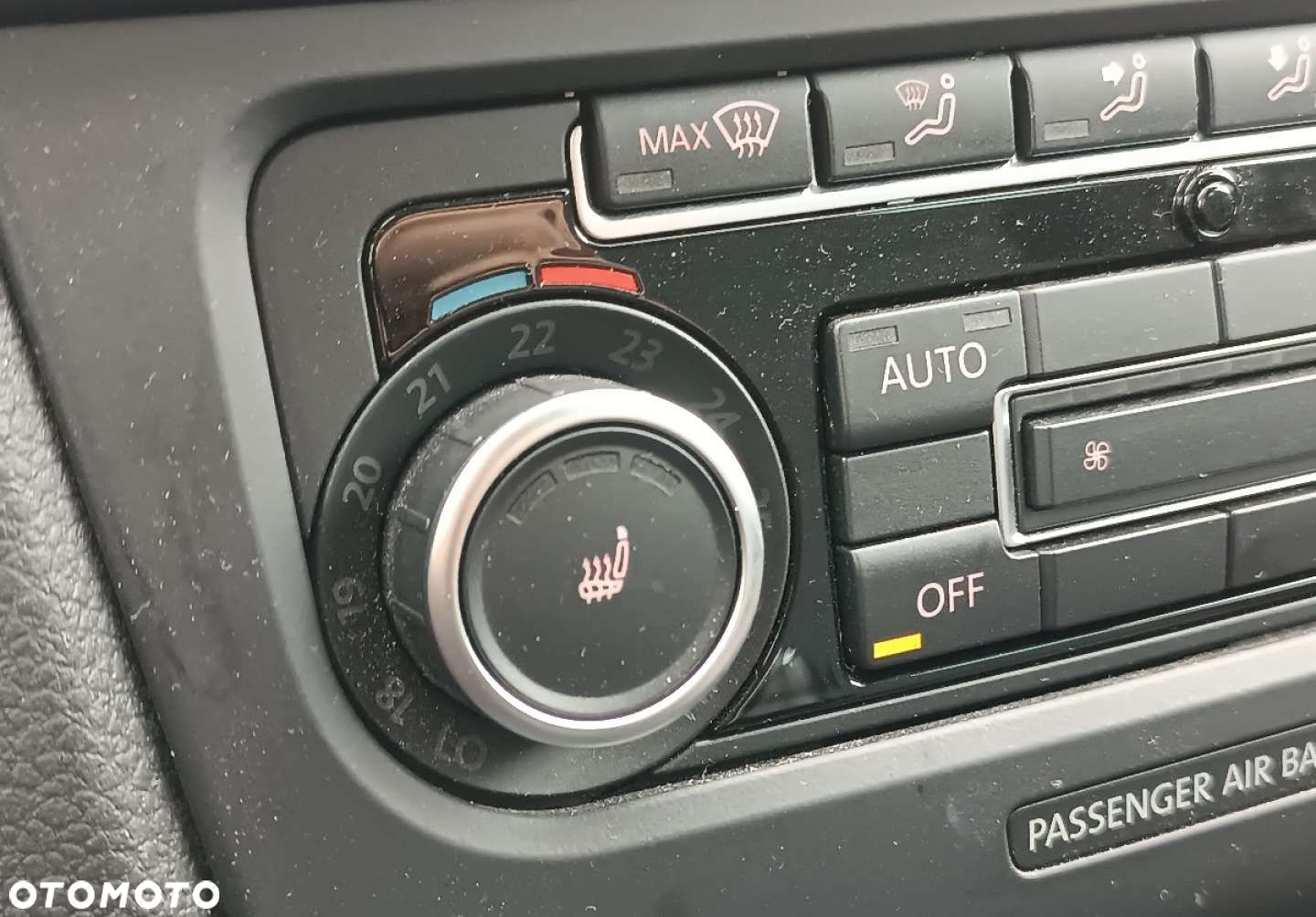 Volkswagen Golf - 27