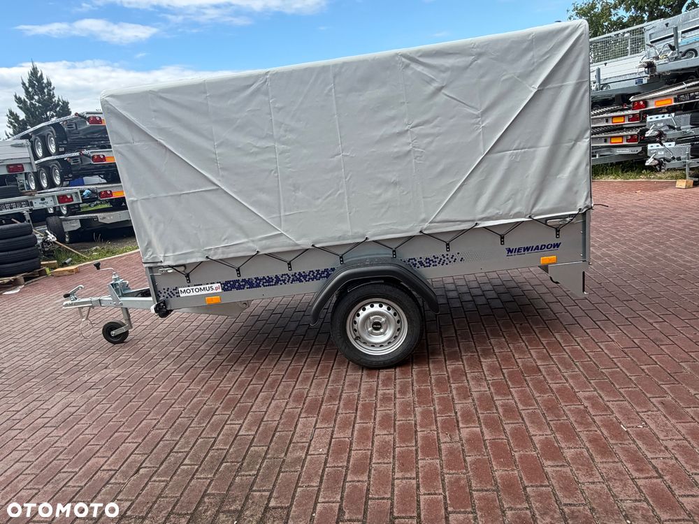 Niewiadów Przyczepa Niewiadów N426U 260x138x35cm z plandeką 1 oś 750kg burty boczne 2mm  MOTOMUS dostawa pod dom - 10