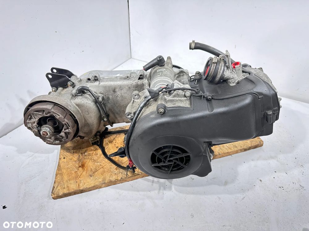 Silnik Piaggio Fly 125 17.473 km - 3