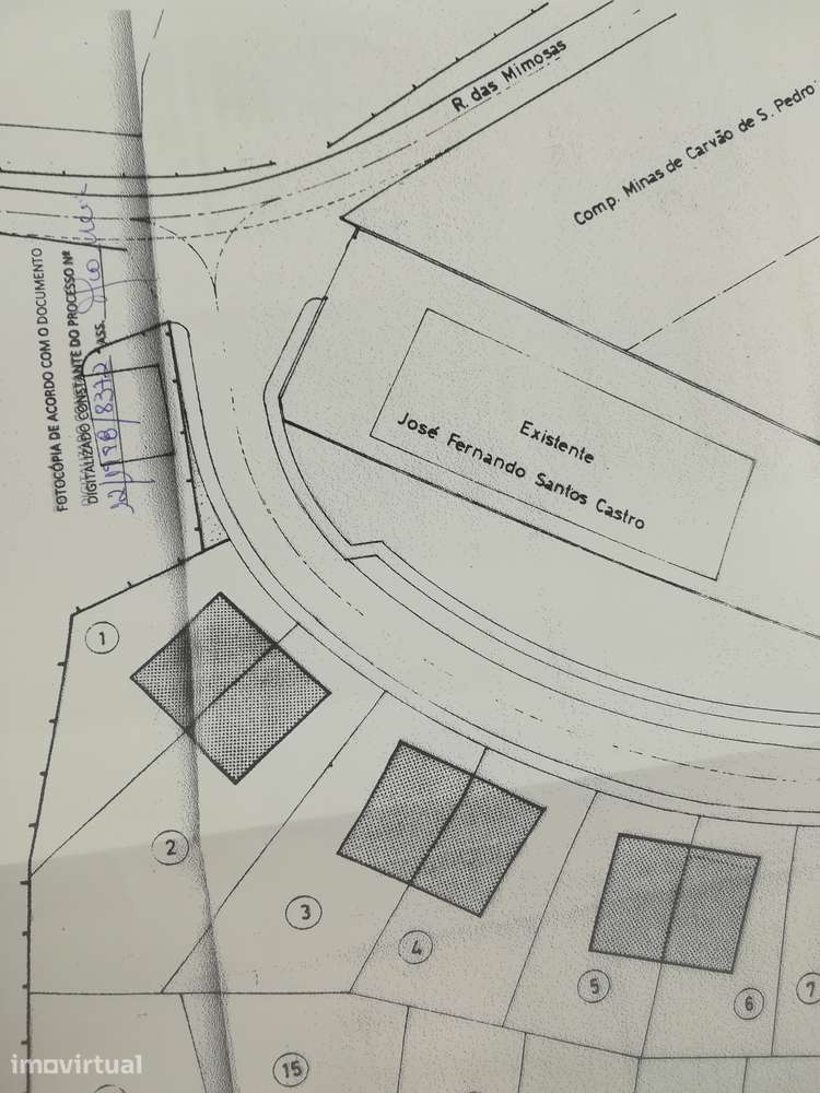 Terreno Urbano 501m² Lote 2 Fânzeres e São Pedro da Cova, Gondomar - Grande imagem: 2/3