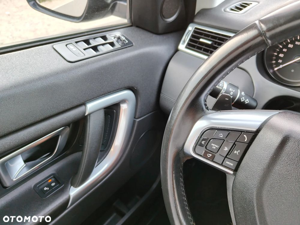 Land Rover Discovery Sport 2.0 Si4 SE - 17
